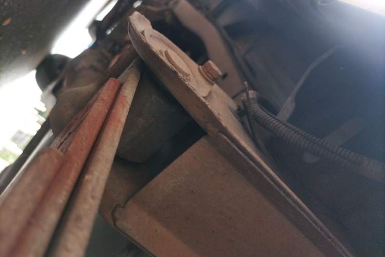 Used Wuling Rongguang 2011 1.2L Base Version Chassis Rear Left