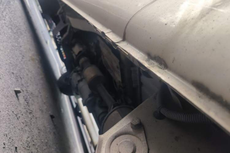 Used Wuling Rongguang 2011 1.2L Base Version Chassis Rear Left