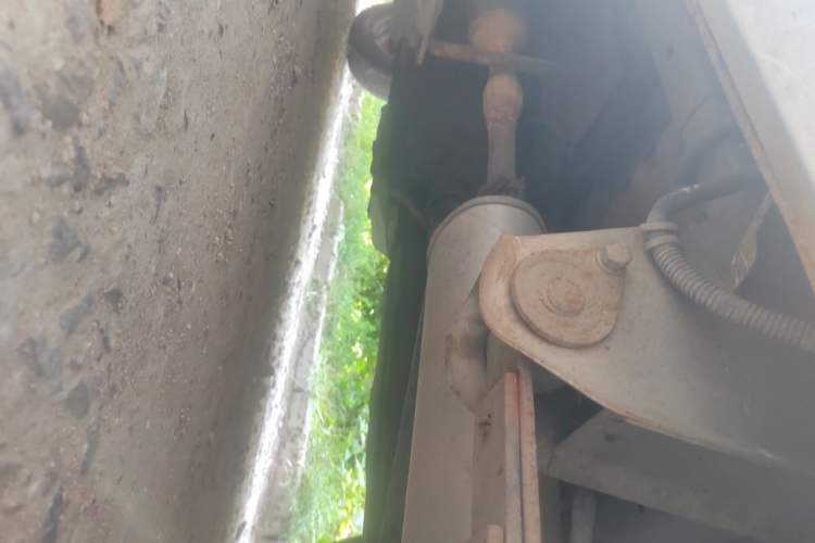 Used Wuling Rongguang 2011 1.2L Base Version Chassis Rear Left