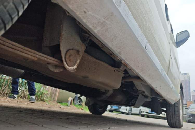 Used Wuling Rongguang 2011 1.2L Base Version Chassis Rear Right