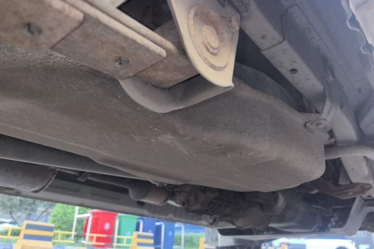 Used Wuling Rongguang 2011 1.2L Base Version Chassis Rear Right