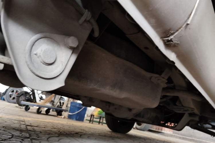 Used Wuling Rongguang 2011 1.2L Base Version Chassis Rear Right
