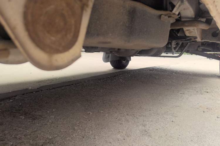 Used Wuling Rongguang 2011 1.2L Base Version Chassis Rear Right