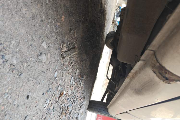 Used Wuling Rongguang 2011 1.2L Base Version Chassis Rear Right
