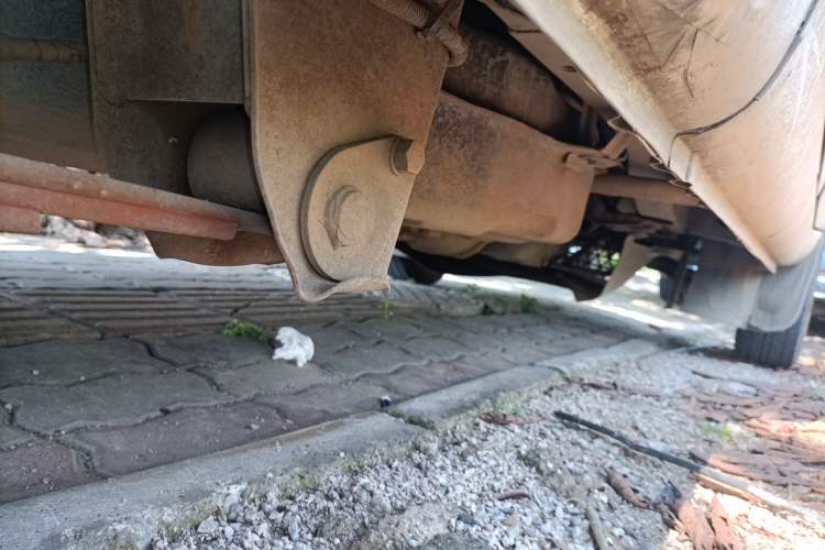 Used Wuling Rongguang 2011 1.2L Base Version Chassis Rear Right