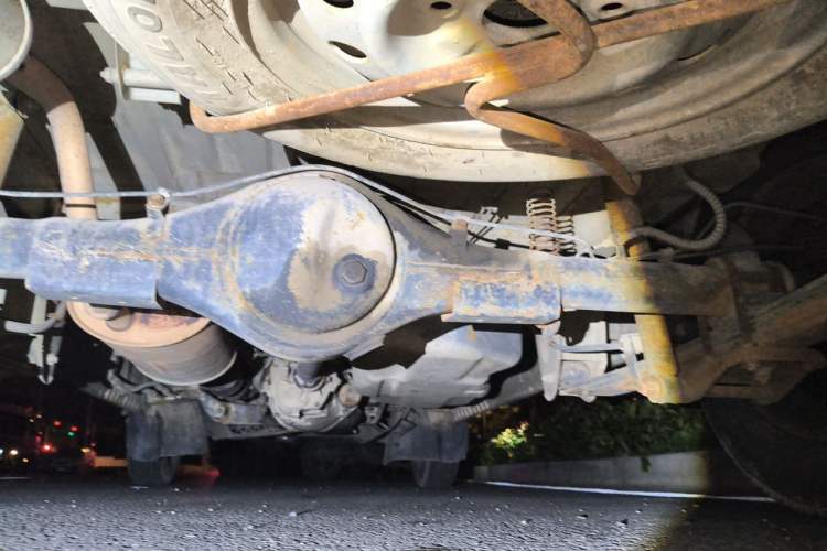 Used Wuling Rongguang 2011 1.2L Standard Version Chassis Rear