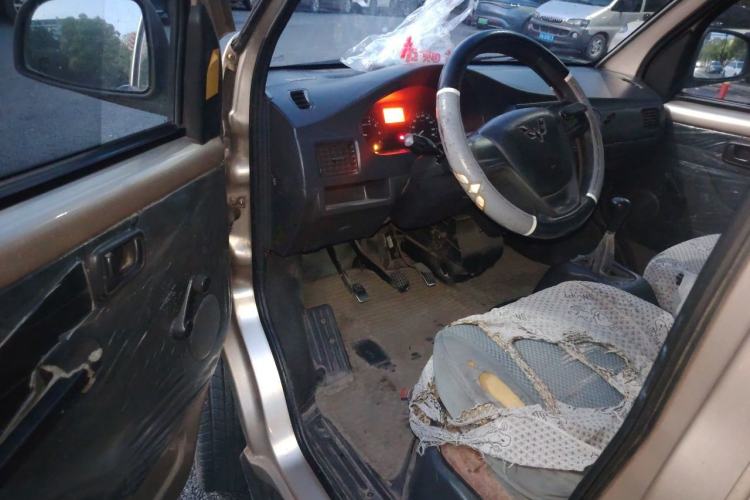 Used Wuling Rongguang 2011 1.2L Base Version Driver Seat