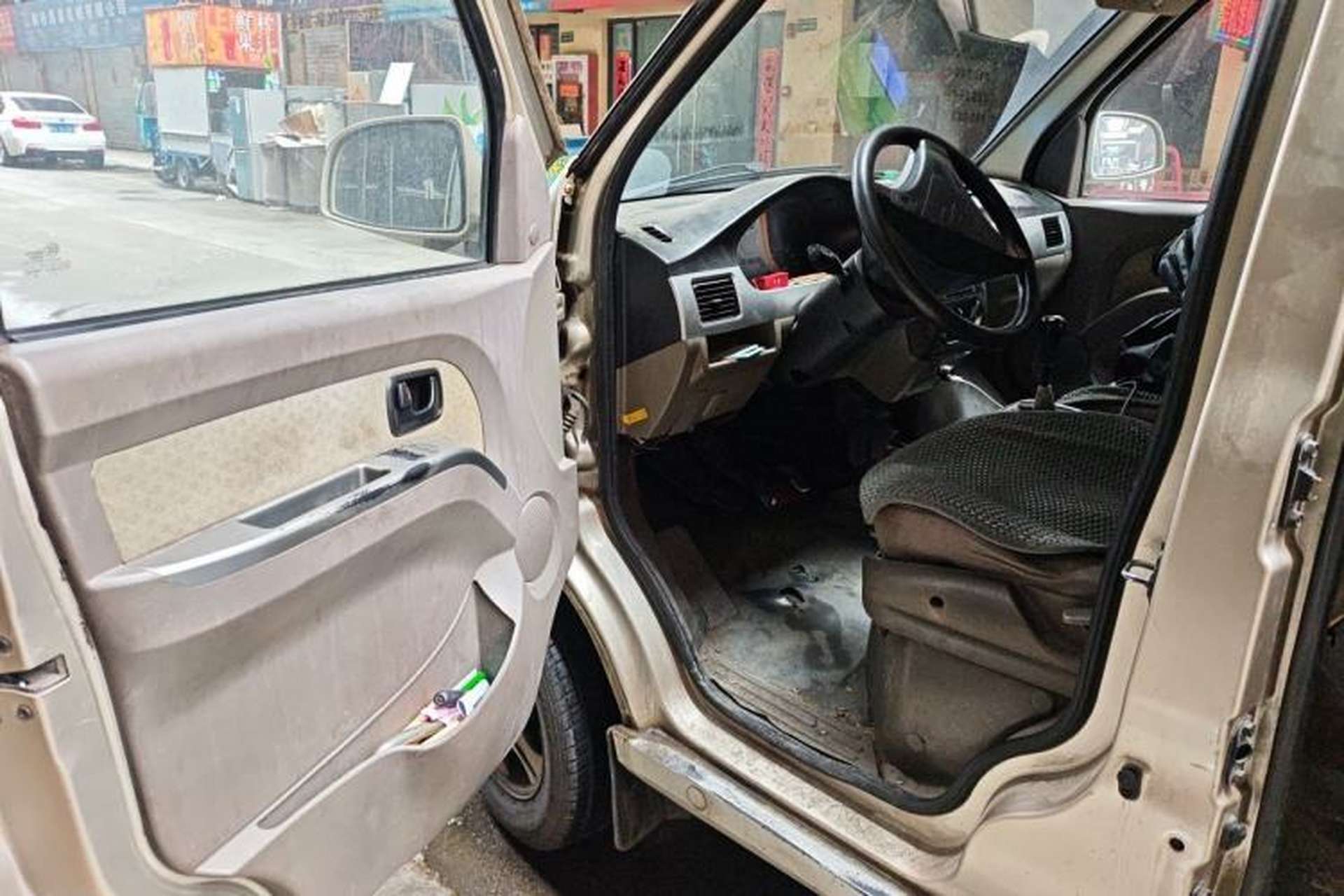 Used Wuling Rongguang 2011 1.2L Standard Version Driver Seat