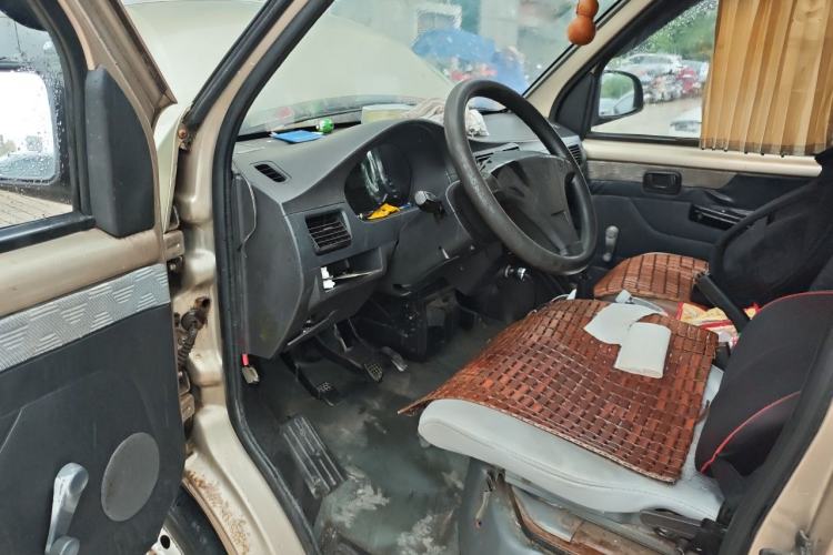 Used Wuling Rongguang 2011 1.2L Base Version Driver Seat