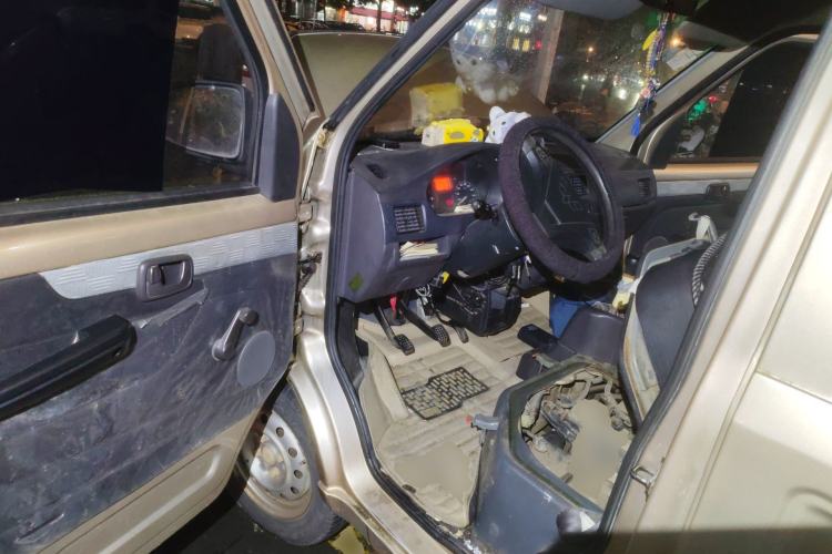Used Wuling Rongguang 2011 1.2L Base Version Driver Seat