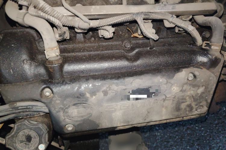 Used Wuling Rongguang 2011 1.2L Base Version Engine Bay