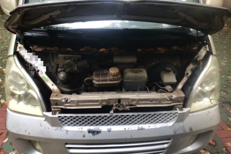 Used Wuling Rongguang 2011 1.2L Comfort Model Engine Bay