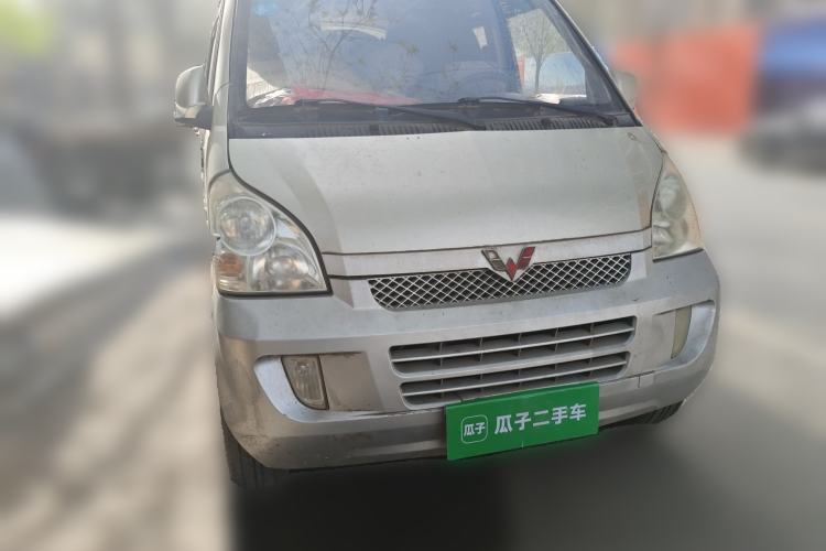 Used Wuling Rongguang 2011 1.2L Base Version Front Right 45 Deg