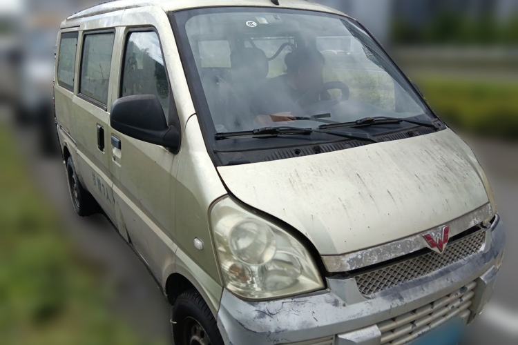 Used Wuling Rongguang 2011 1.2L Base Version Front Right 45 Deg