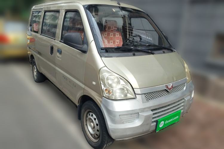 Used Wuling Rongguang 2011 1.5L Base Version Front Right 45 Deg