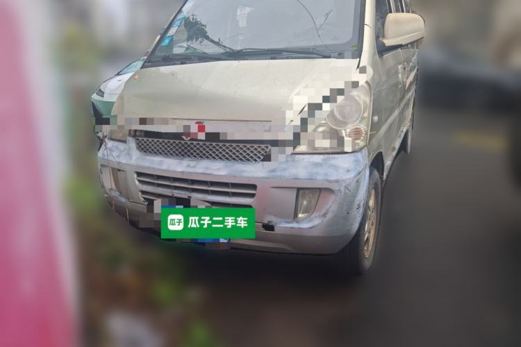 Used Wuling Rongguang 2011 1.2L Standard Version Front