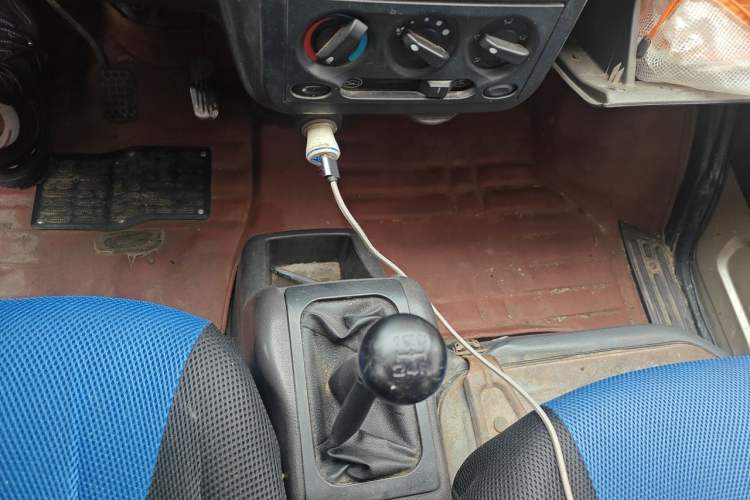 Used Wuling Rongguang 2011 1.2L Base Version Gear Lever