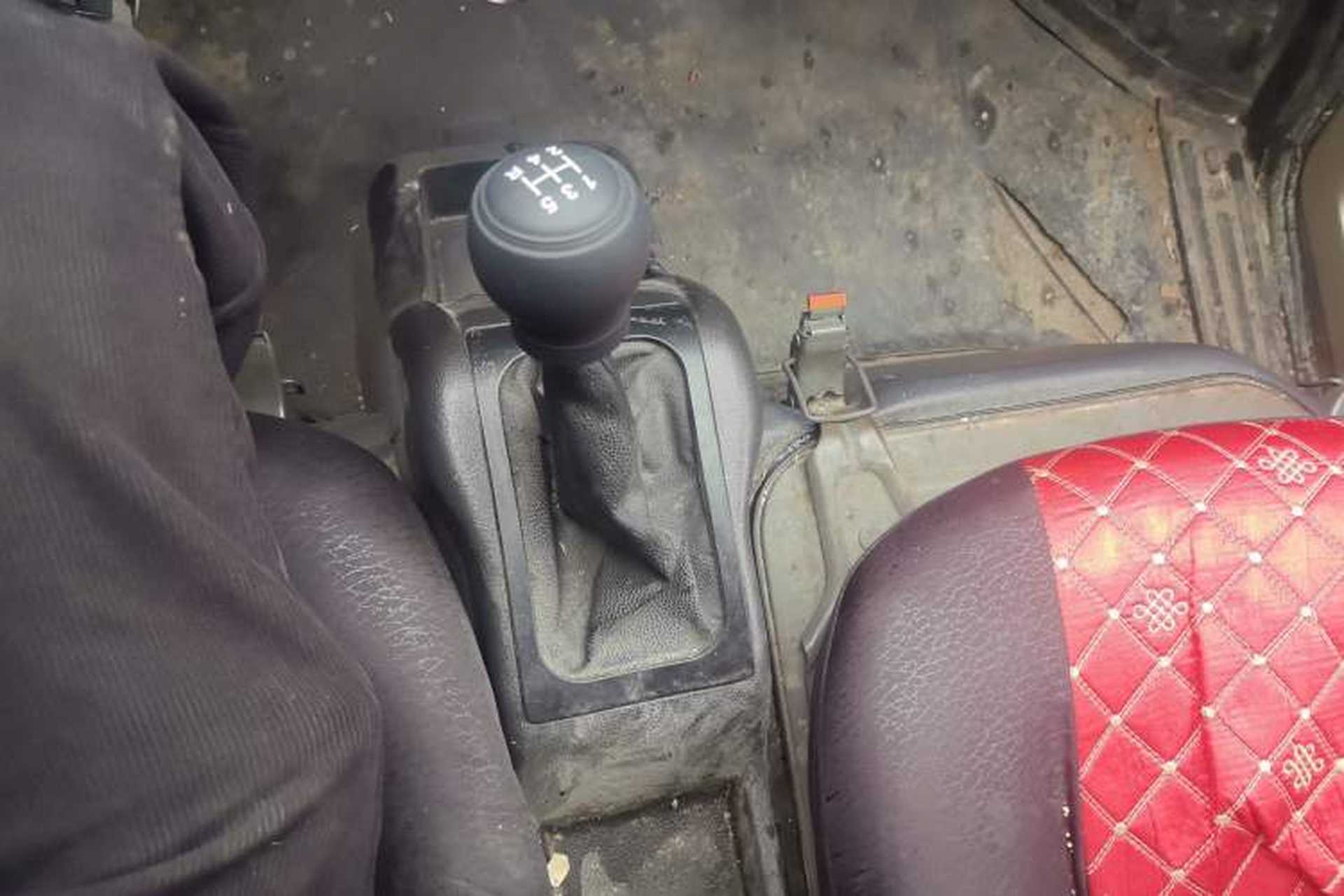 Used Wuling Rongguang 2011 1.2L Base Version Gear Lever