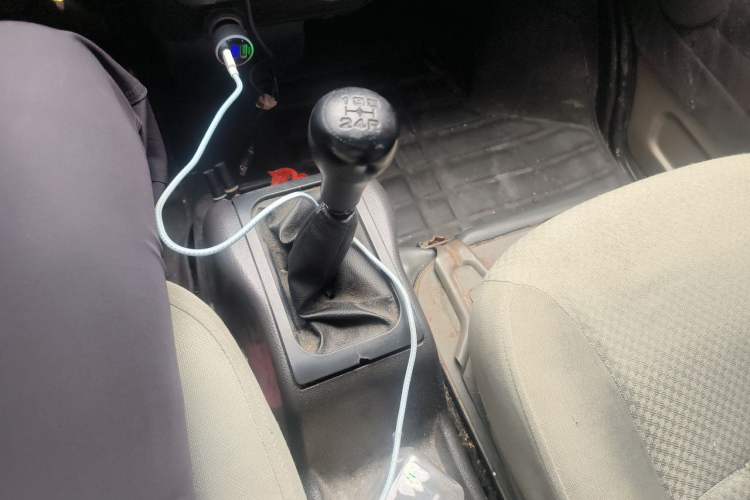 Used Wuling Rongguang 2011 1.2L Base Version Gear Lever