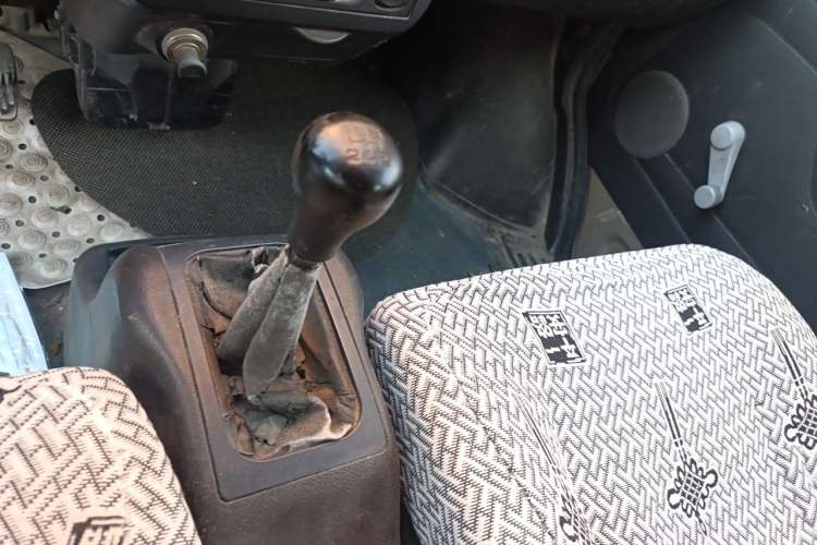 Used Wuling Rongguang 2011 1.2L Base Version Gear Lever