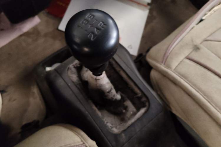 Used Wuling Rongguang 2011 1.2L Base Version Gear Lever