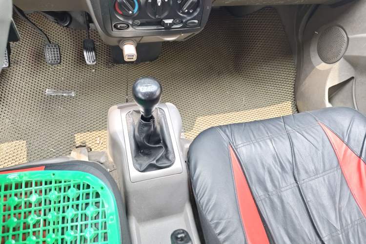 Used Wuling Rongguang 2011 1.2L Standard Version Gear Lever