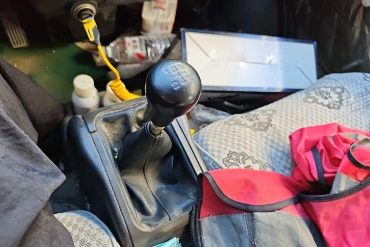 Used Wuling Rongguang 2011 1.5L Base Version Gear Lever