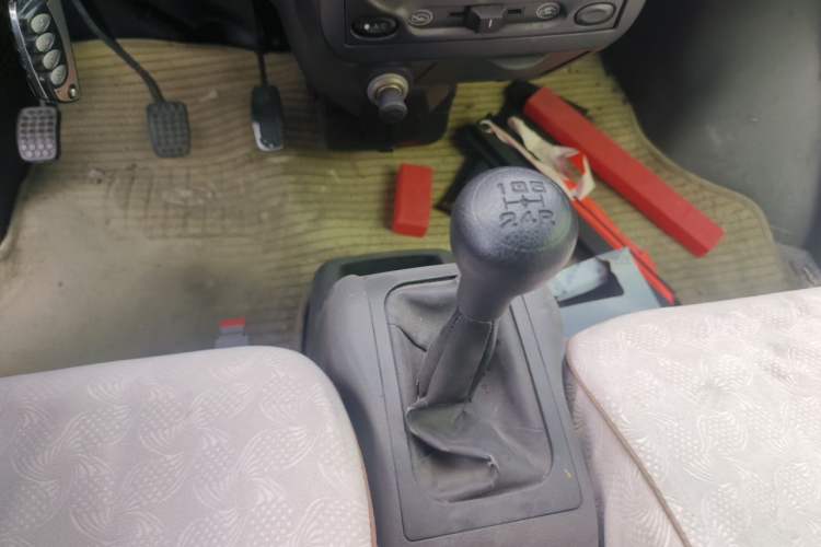 Used Wuling Rongguang 2011 1.2L Base Version Gear Lever