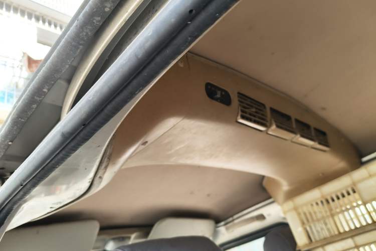 Used Wuling Rongguang 2011 1.2L Standard Version Headliner