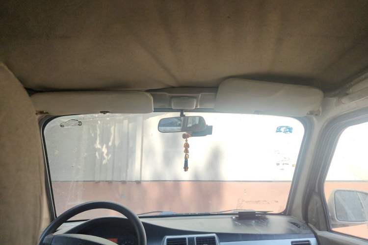 Used Wuling Rongguang 2011 1.2L Comfort Model Headliner