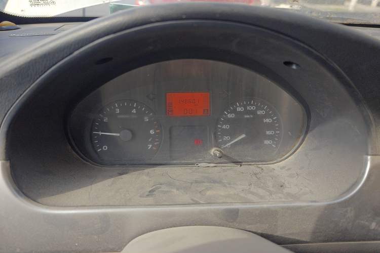 Used Wuling Rongguang 2011 1.2L Standard Version Instrument Cluster
