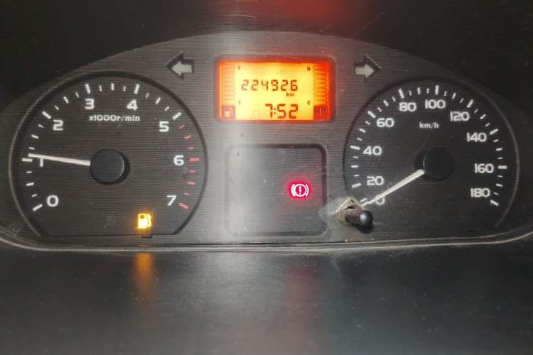 Used Wuling Rongguang 2011 1.2L Base Version Instrument Cluster