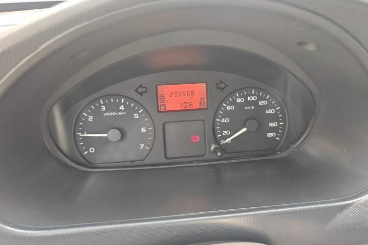 Used Wuling Rongguang 2011 1.2L Base Version Instrument Cluster