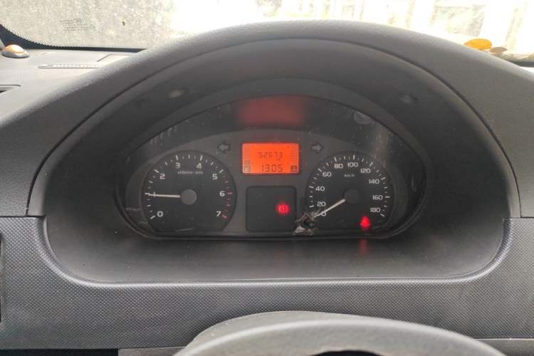 Used Wuling Rongguang 2011 1.2L Base Version Instrument Cluster