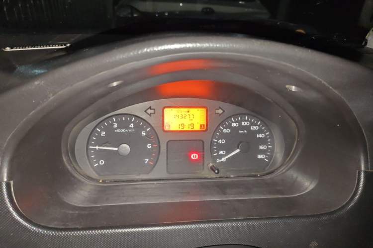 Used Wuling Rongguang 2011 1.2L Base Version Instrument Cluster