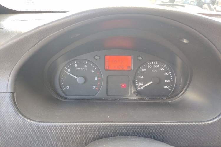 Used Wuling Rongguang 2011 1.2L Base Version Instrument Cluster