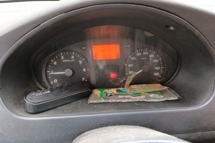 Used Wuling Rongguang 2011 1.2L Base Version Instrument Cluster