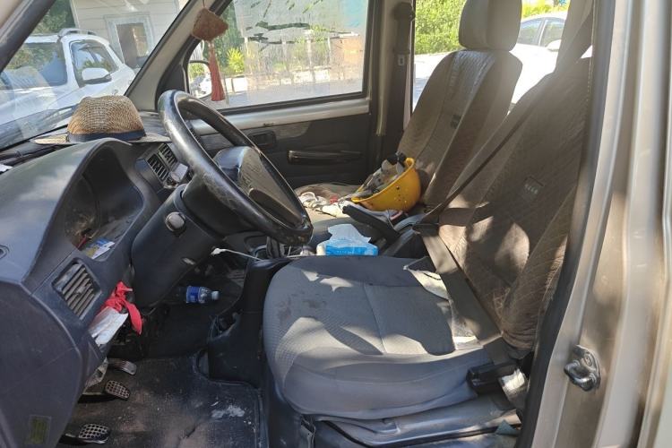 Used Wuling Rongguang 2011 1.2L Base Version Left Front Seat