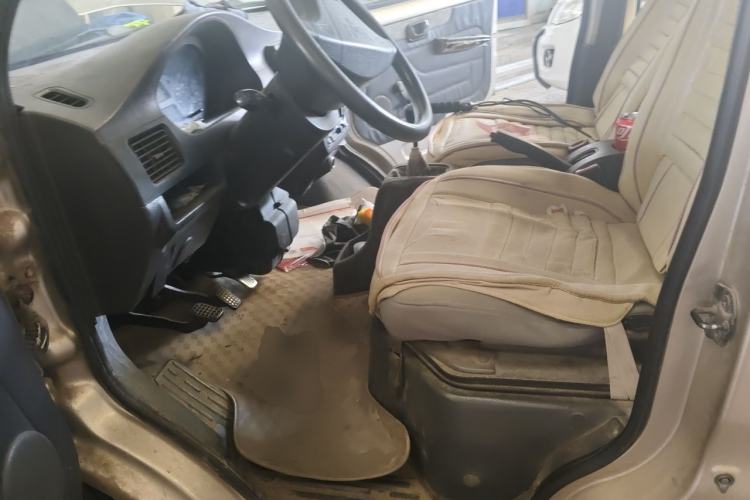Used Wuling Rongguang 2011 1.2L Base Version Left Front Seat