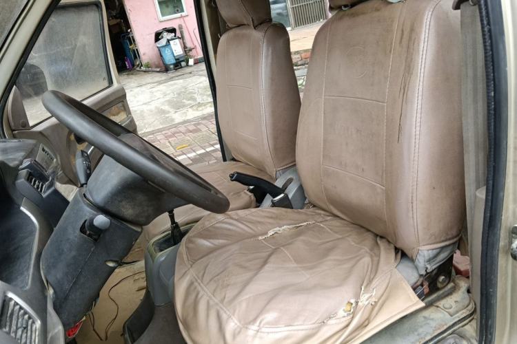 Used Wuling Rongguang 2011 1.2L Comfort Model Left Front Seat