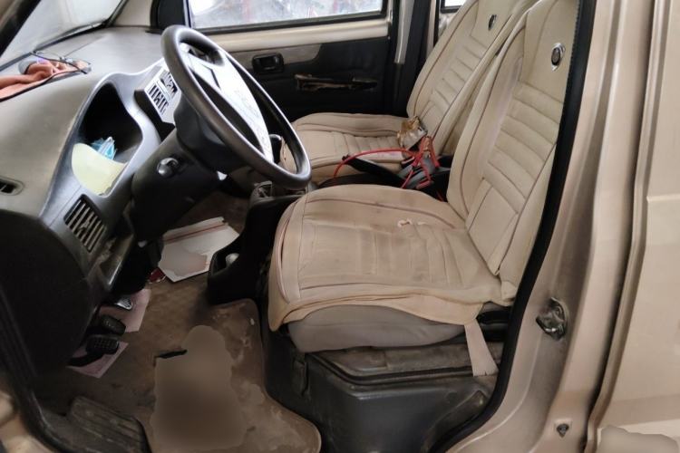 Used Wuling Rongguang 2011 1.2L Base Version Left Front Seat