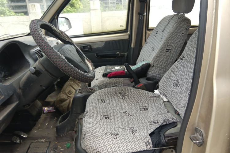 Used Wuling Rongguang 2011 1.2L Base Version Left Front Seat