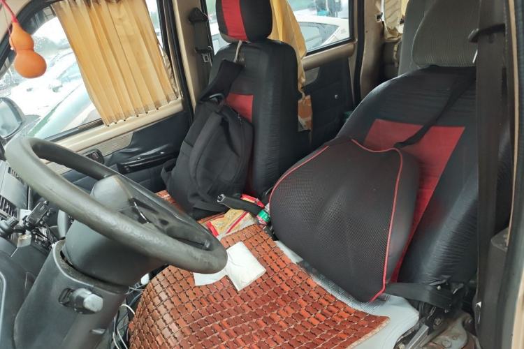 Used Wuling Rongguang 2011 1.2L Base Version Left Front Seat