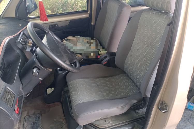 Used Wuling Rongguang 2011 1.2L Base Version Left Front Seat