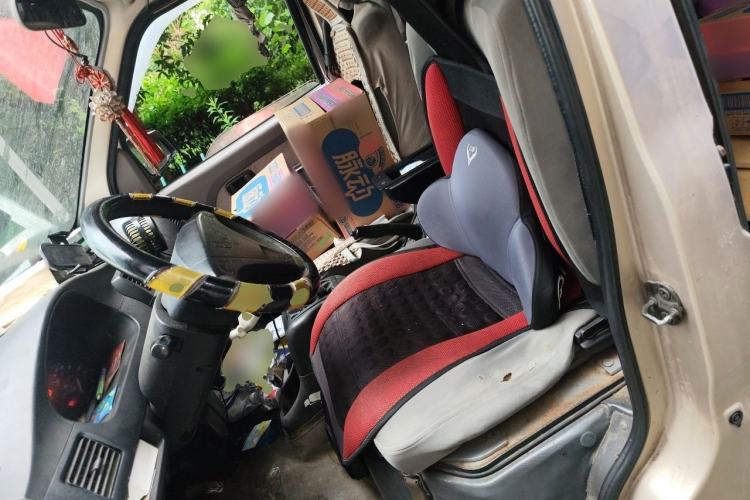 Used Wuling Rongguang 2011 1.2L Comfort Model Left Front Seat