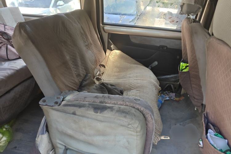 Used Wuling Rongguang 2011 1.2L Base Version Left Rear Seat