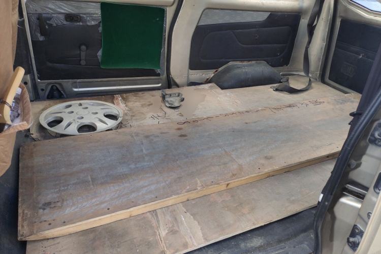 Used Wuling Rongguang 2011 1.2L Base Version Left Rear Seat