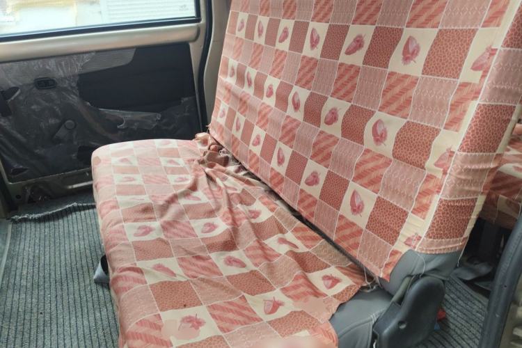 Used Wuling Rongguang 2011 1.5L Base Version Left Rear Seat