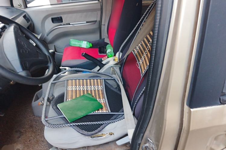 Used Wuling Rongguang 2011 1.2L Comfort Model Left Rear Seat
