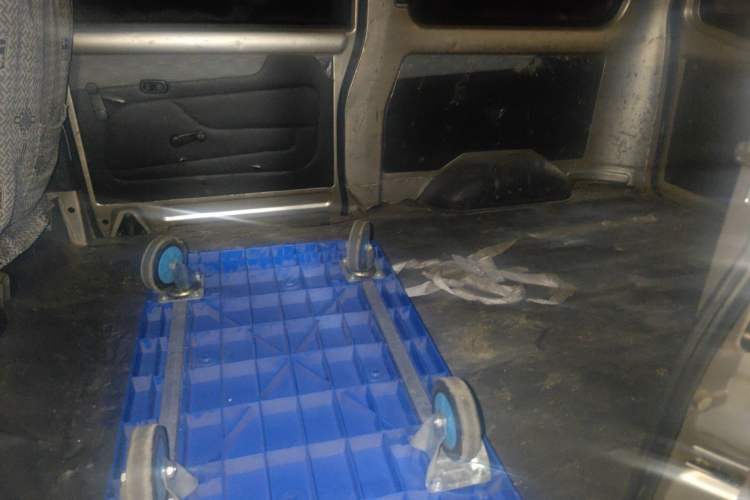 Used Wuling Rongguang 2011 1.2L Base Version Left Rear Seat